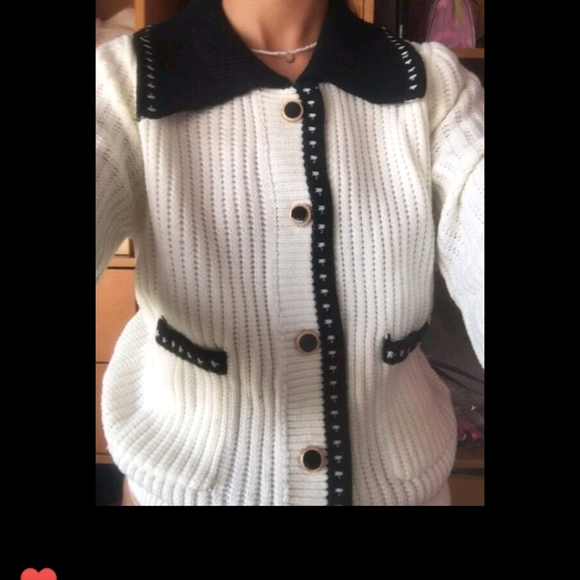 Beautiful sweater, womens - Picture 8 of 15